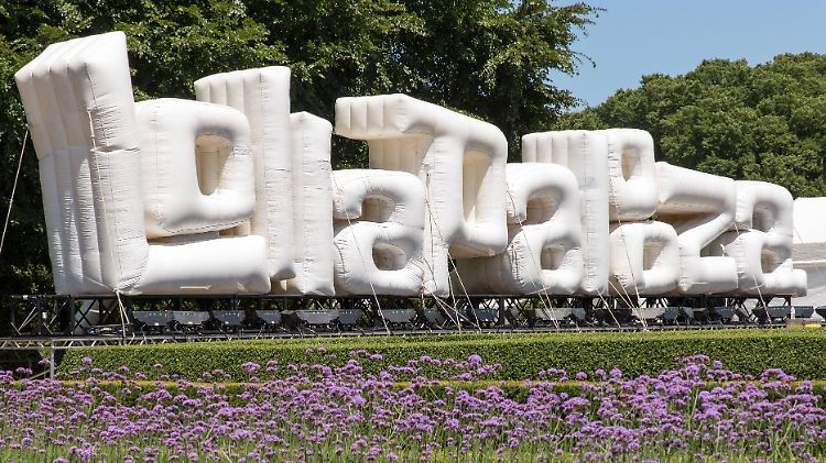 Lollapalooza-Logo im Grant Park in Chicago: Dort ist das Festival zu Hause.