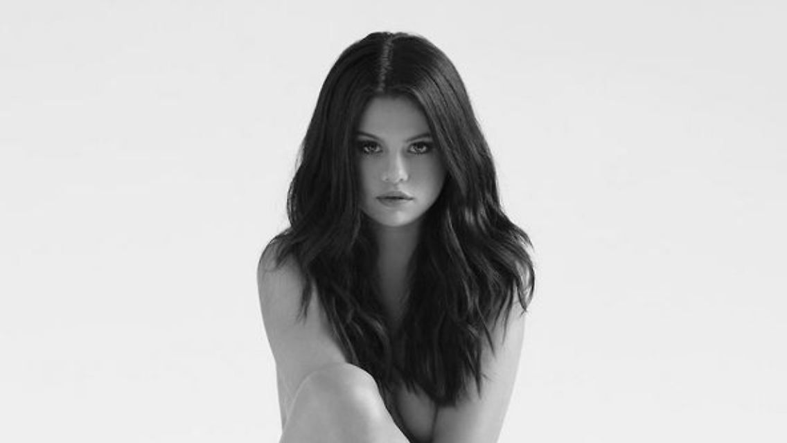 selena gomez.JPG