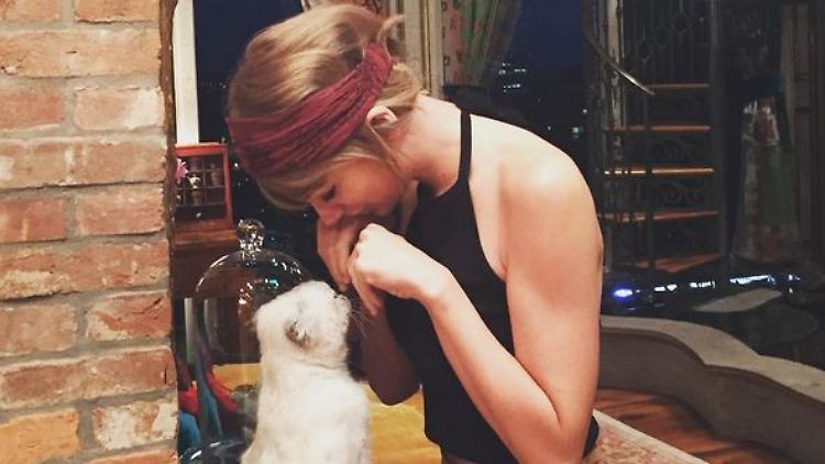 Für solche Fotos auf Instagram lieben die Fans Taylor Swift.