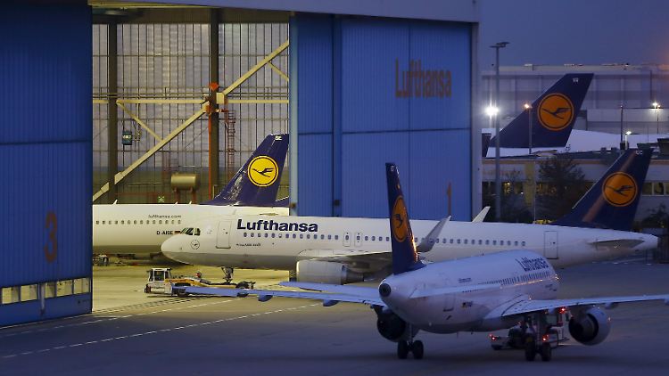 2015-09-09T061738Z_2112751121_GF10000198568_RTRMADP_3_LUFTHANSA-STRIKE.JPG4953386012866924493.jpg
