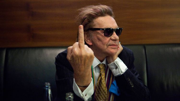 So ähnlich sieht das in der Dokumentation über ihn auch aus: Helmut Berger.