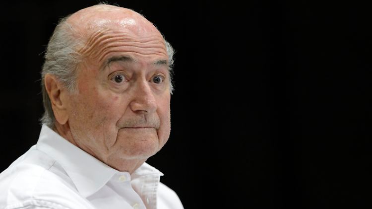 Ja, was ist denn nun? Muss Joseph Blatter Ermittlungen befürchten, oder nicht?