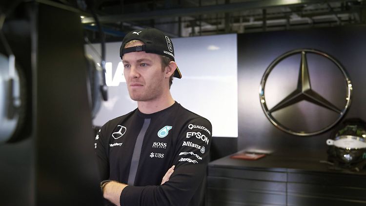 Nico Rosberg setzt in Singapur auf Angriff - was anderes bleibt ihm auch nicht übrig, wenn er Weltmeister werden will...