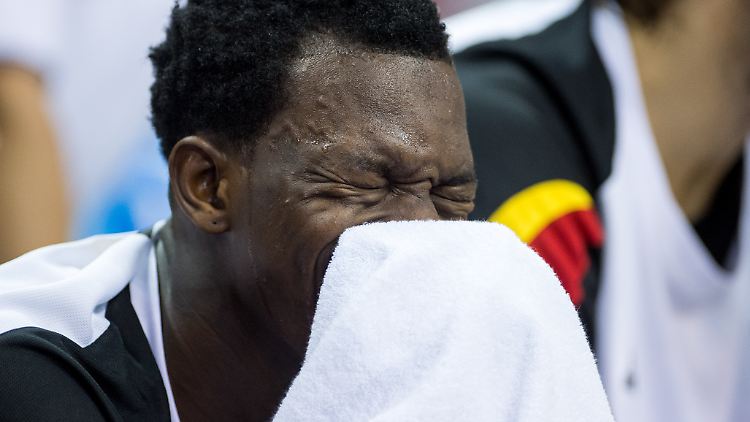 Gegenwind für den Jungstar: Dennis Schröder, 22 Jahre, deutscher NBA-Profi, steht weiter in der Kritik.