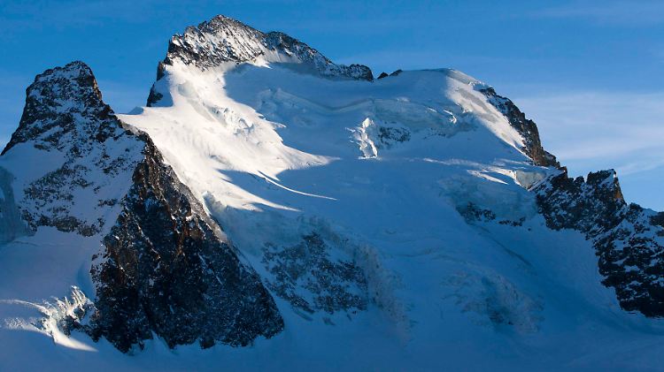 4ac52877-4178-4ddc-8e89-186b0395e2e5