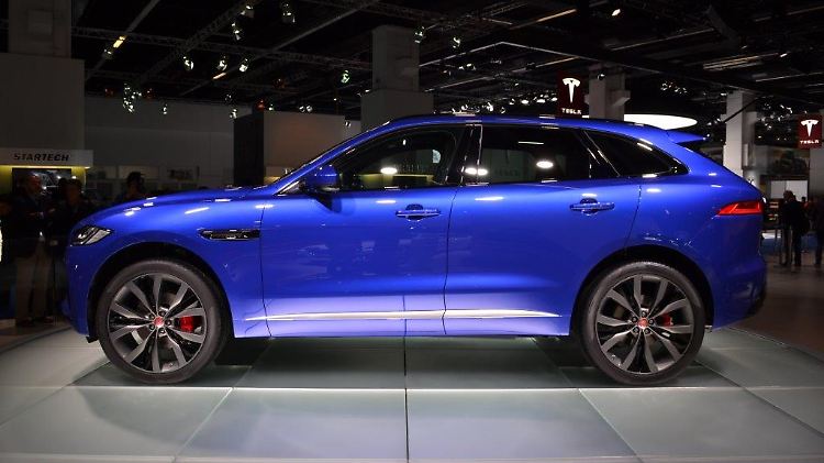 Die schönste Katze von Jaguar ist momentan der F-Pace.