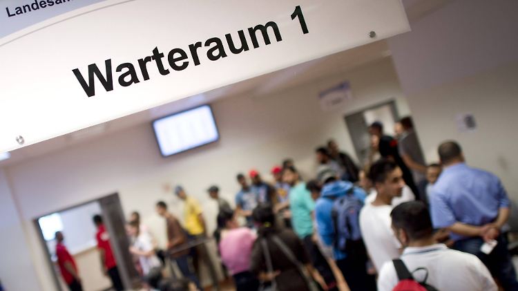 Künftig soll es 22 Euro weniger pro Monat geben.