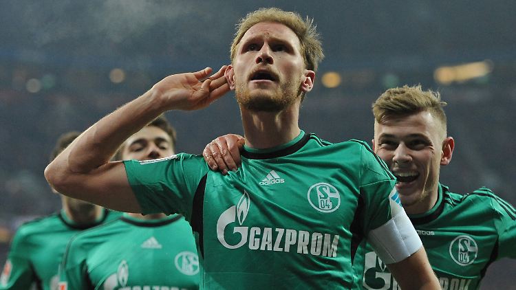 Der Kapitän ist wieder an Bord: Benedikt Höwedes.