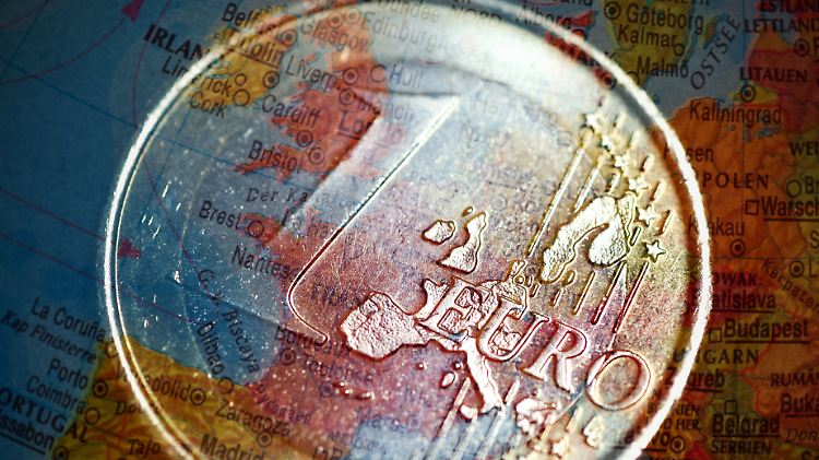 Für die europäischen Volkswirtschaften steht viel auf dem Spiel. Ein starker Euro könnte die zarte Erholung abwürgen.