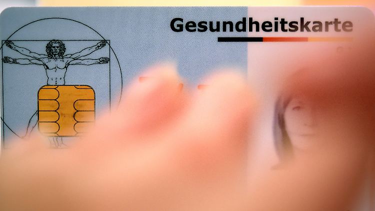 Viele in der Union glauben, dass eine Gesundheitskarte zusätzlicher Anreiz für Flüchtlinge sein könnte, nach Deutschland zu kommen.