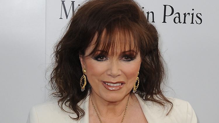 Jackie Collins ist im Alter von 77 Jahren an Brustkrebs gestorben.