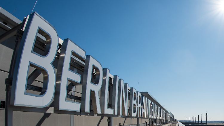Anstatt im Sommer 2012 wird der BER nicht vor Herbst 2017 öffnen.