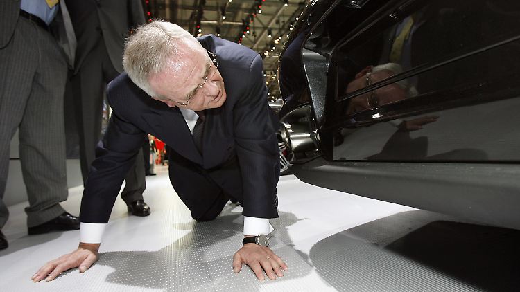 Noch ist Martin Winterkorn nicht gefallen.