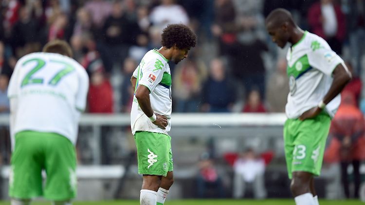Nein, dieses Foto hat nichts mit den Problemen bei VW zu tun - sondern mit den Problemen des VfL Wolfsburg bei der 1:5-Niederlage jüngst in München.