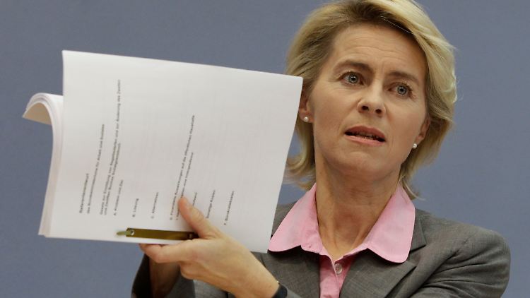 "Die neuen Regelsätze sind klar und transparent nach den Vorgaben des Bundesverfassungsgerichtes hergeleitet": Von der Leyen hält den Gesetzentwurf für nicht kritikwürdig.
