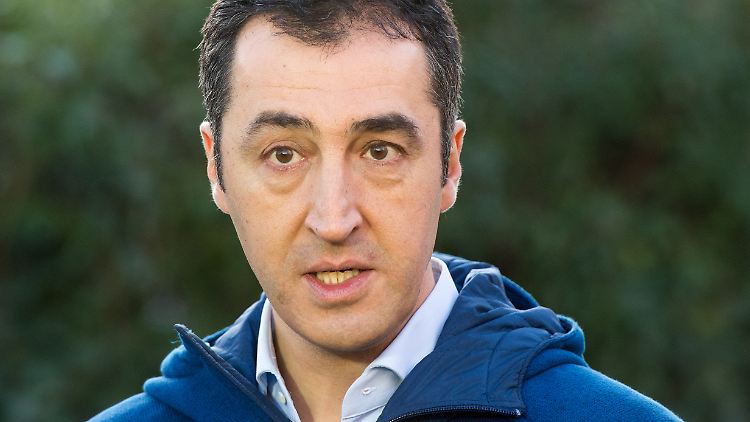 Grünen-Chef Özdemir sagt: "Wenn es hilft, mit Assad zu reden, dann muss man das machen."