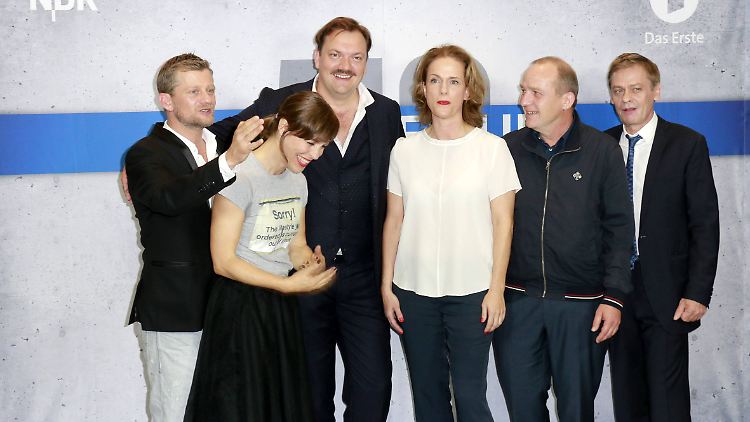 Andreas Guenther, Anneke Kim Sarnau, Charly Hübner, Claudia Michelsen, Uwe Preuss und Sylvester Groth.