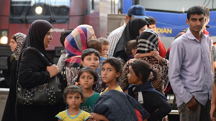Eine syrische Familie am Münchner Hauptbahnhof