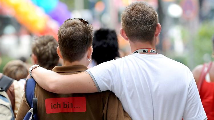 Die Opposition sieht den Koalitionsentwurf als Verlegenheitslösung.