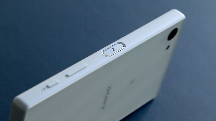 Das Z5 Compact ist eines von drei neuen Sony-Smartphones mit Fingerabdruckscanner.
