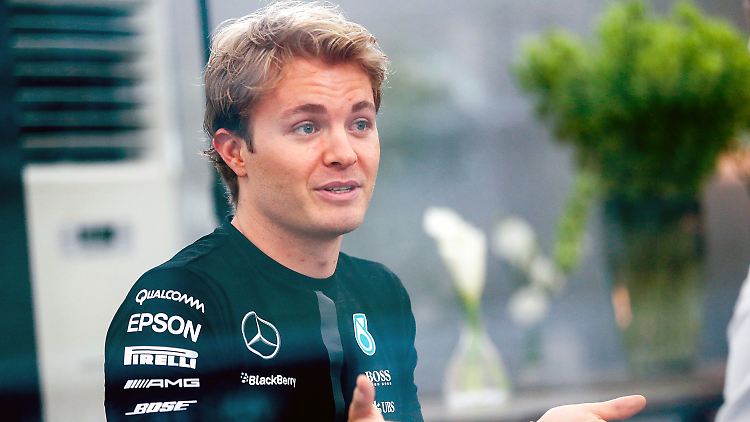 Nico Rosberg wehrt sich gegen Kritik nach seiner Niederlage in Suzuka.