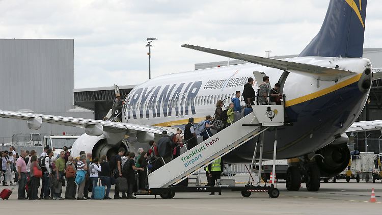 Was ist schon Komfort? Hauptsache billig: Auch deutsche Kunden haben laut Ryanair bei Ticketpreisen dazugelernt.