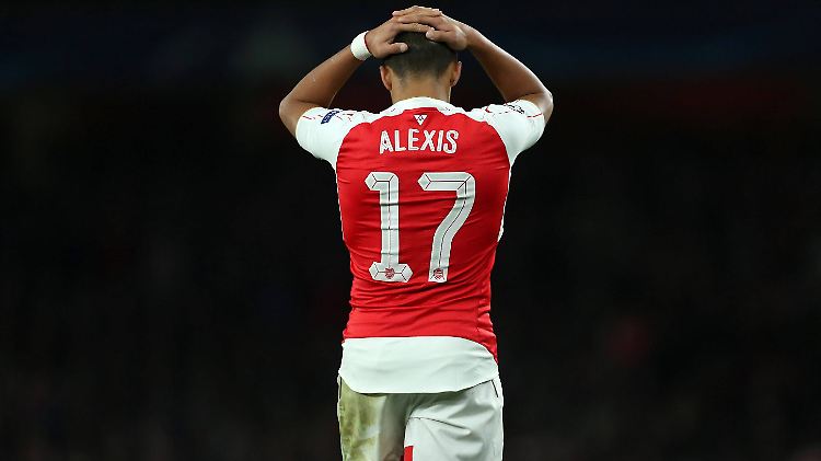 Alexis Sanchez und Arsenal London erleben bisher ein Champions-League-Desaster. Jetzt muss mindestens ein Sieg gegen den FC Bayern München her, um das Weiterkommen noch zu realisieren.