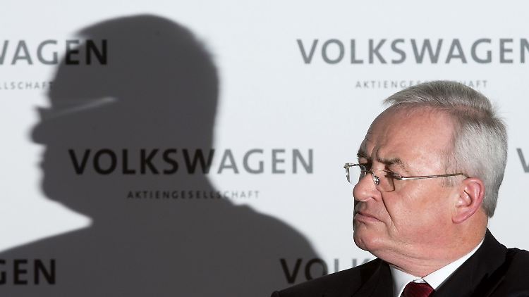 Experte Wilke bezweifelt, dass die Arbeit von VW-Chef Winterkorn auch in guten Jahren 16 Millionen Euro wert war.
