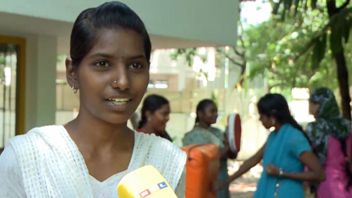 Indien-Frauen-Selbstverteid.jpg