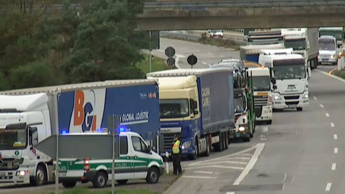 Lkw-Grenzkontrolle.jpg