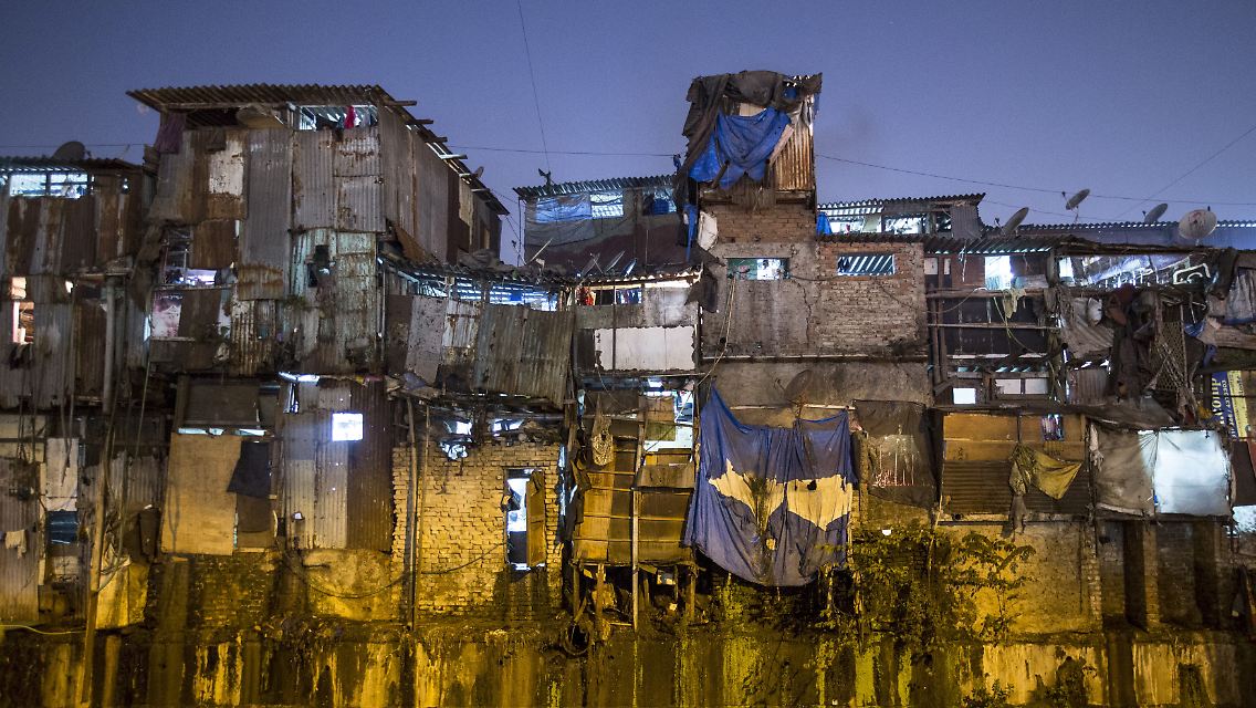 Dharavi, einer der größten Slums weltweit in Mumbai.