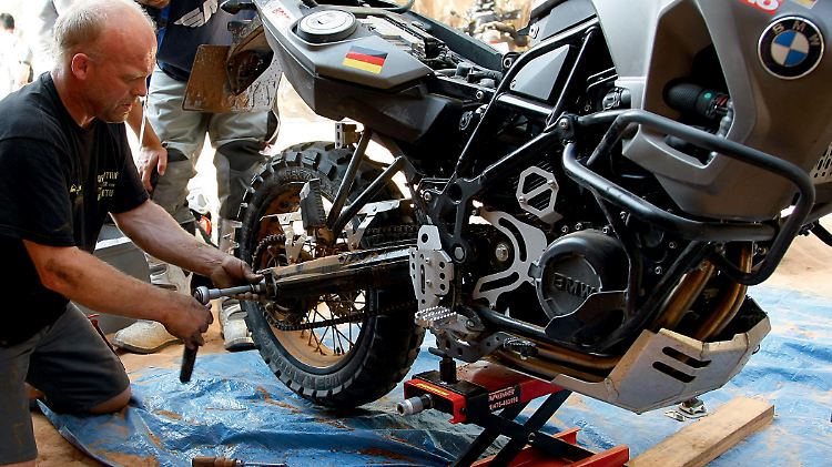 Mit der richtigen Pflege für das Motorrad kann im Frühjahr wieder durchgestartet werden.