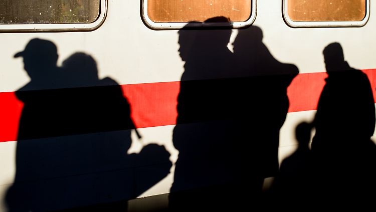 Die EU-Staaten wollen fortan Flüchtlinge schneller wieder zurückschicken können.