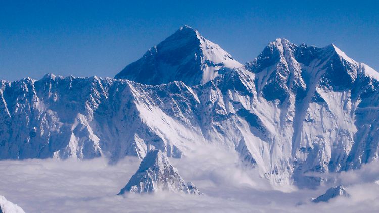 Das Bild trügt, das Wetter auf dem Mount Everest wechselt schnell.