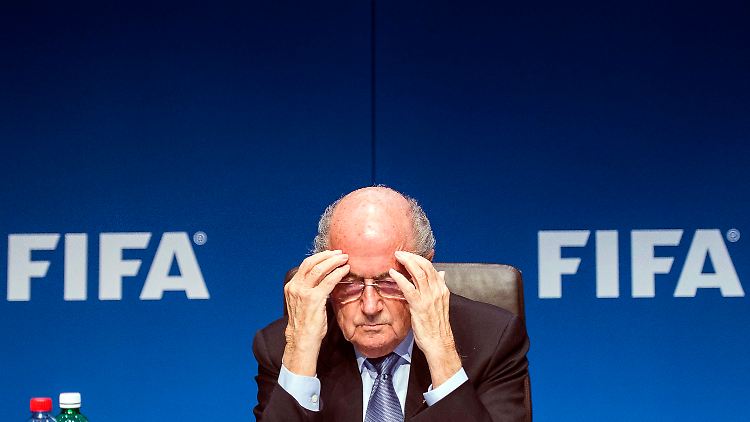 Ein Mann ohne Funktion bei der Fifa: Präsident Joseph Blatter darf sein Amt für vorläufig 90 Tage nicht ausüben.