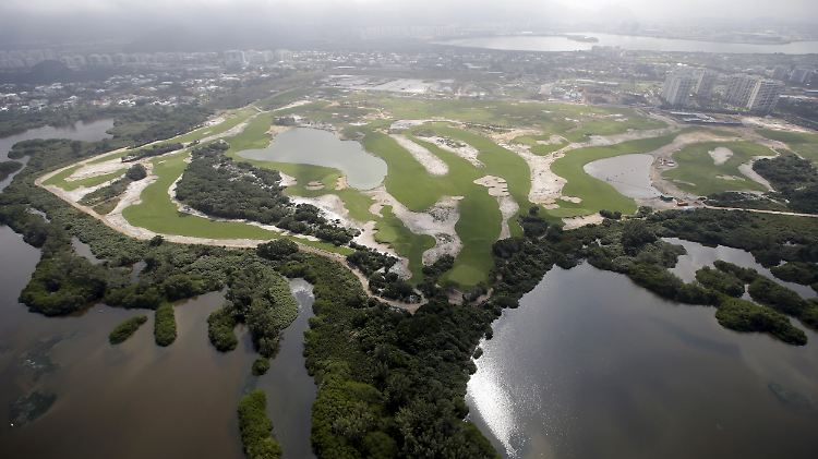 Von oben sieht's ja ganz idyllisch aus: Olympische Golfanlage in Rio de Janeiro.
