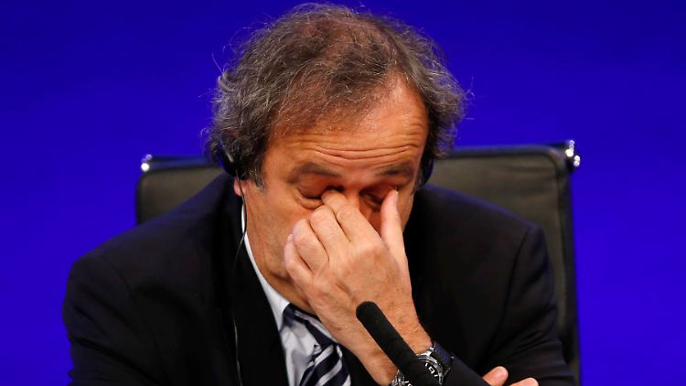 "Dann können wir ihn nicht länger unterstützen": Michel Platini.