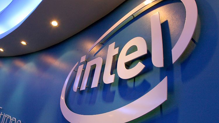Intel: Umsatzrückgang, aber er fällt niedriger aus als von Analysten befürchtet.