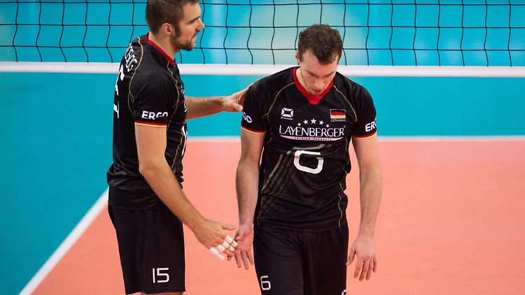 Mit einem bitteren 0:3 gegen Bulgarien verabschiedete sich das DVV-Team aus der EM.
