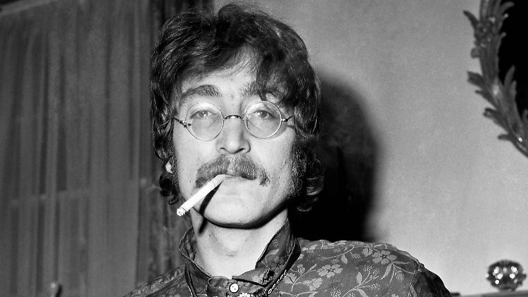 Beatle John Lennon wünschte sich Sex mit einem Mann - fand aber keinen, der gut genug für ihn war.