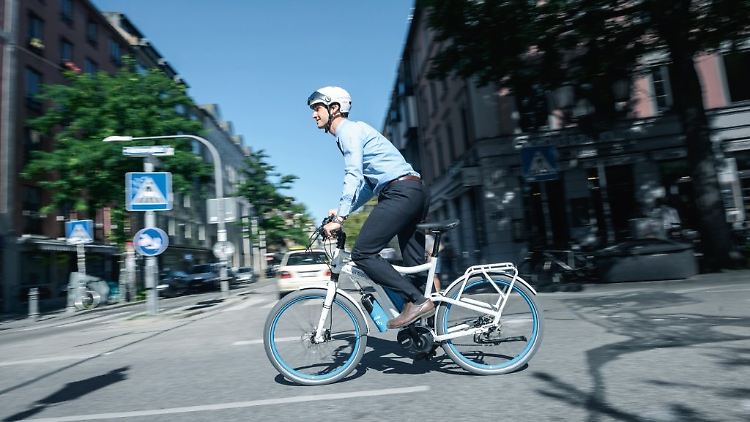 Wie die Elektrobikes trägt auch das Wasserstoff-Rad seinen Pedalritter etwa 100 Kilometer. 