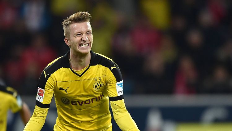 Besser lässt sich Erlösung fotografisch nicht festhalten: Marco Reus trifft endlich wieder.