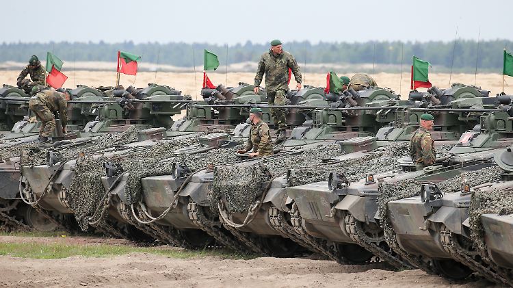 Deutsche Schützenpanzer vom Typ Marder.