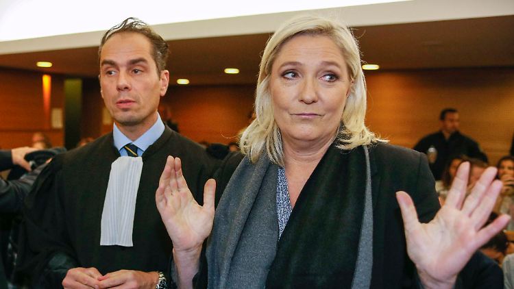 Marine Le Pen fühlt sich von den Medien verfolgt.