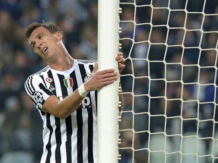Mario Mandzukic und Juventus Turin bissen sich an konzentrierten Gladbachern die Zähne aus.