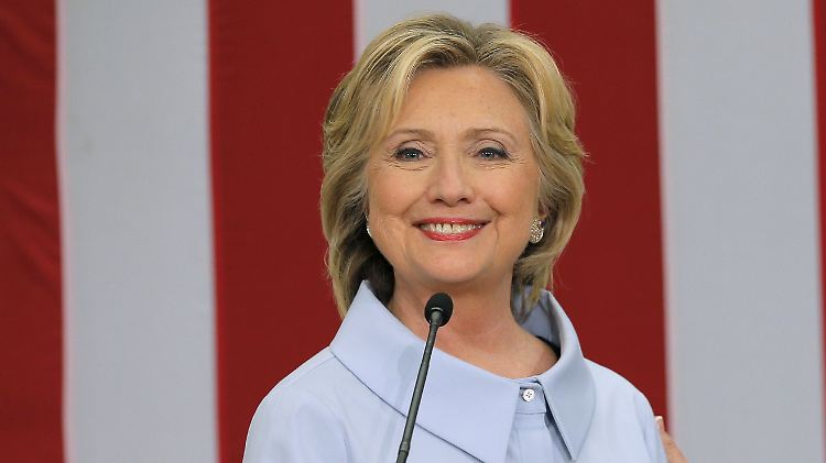Kämpft vor allem gegen ihre Vergangenheit: Präsidentschaftsbewerberin Hillary Clinton.