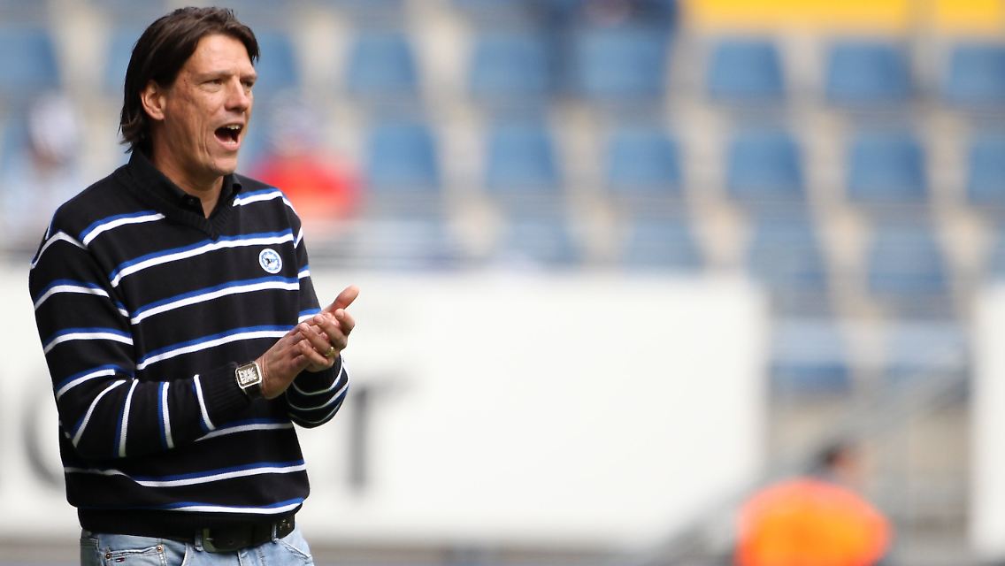 "Es darf alles passieren, nur nicht gegen Paderborn verlieren": Bielefelds Trainer Christian Ziege.