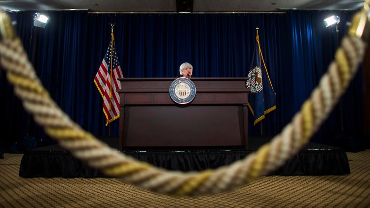Fed-Chefin Janet Yellen will die Geldpolitik in den USA deutlich straffen will. Aber wann fängt sie damit an?