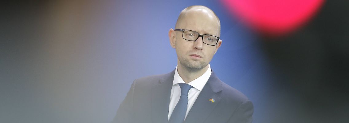 Arseni Jazenjuk betont die ukrainischen Fortschritte.