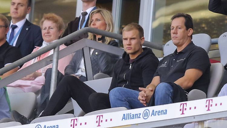 Die Zeiten auf der Tribüne scheinen für den genesenen Holger Badstuber gezählt.